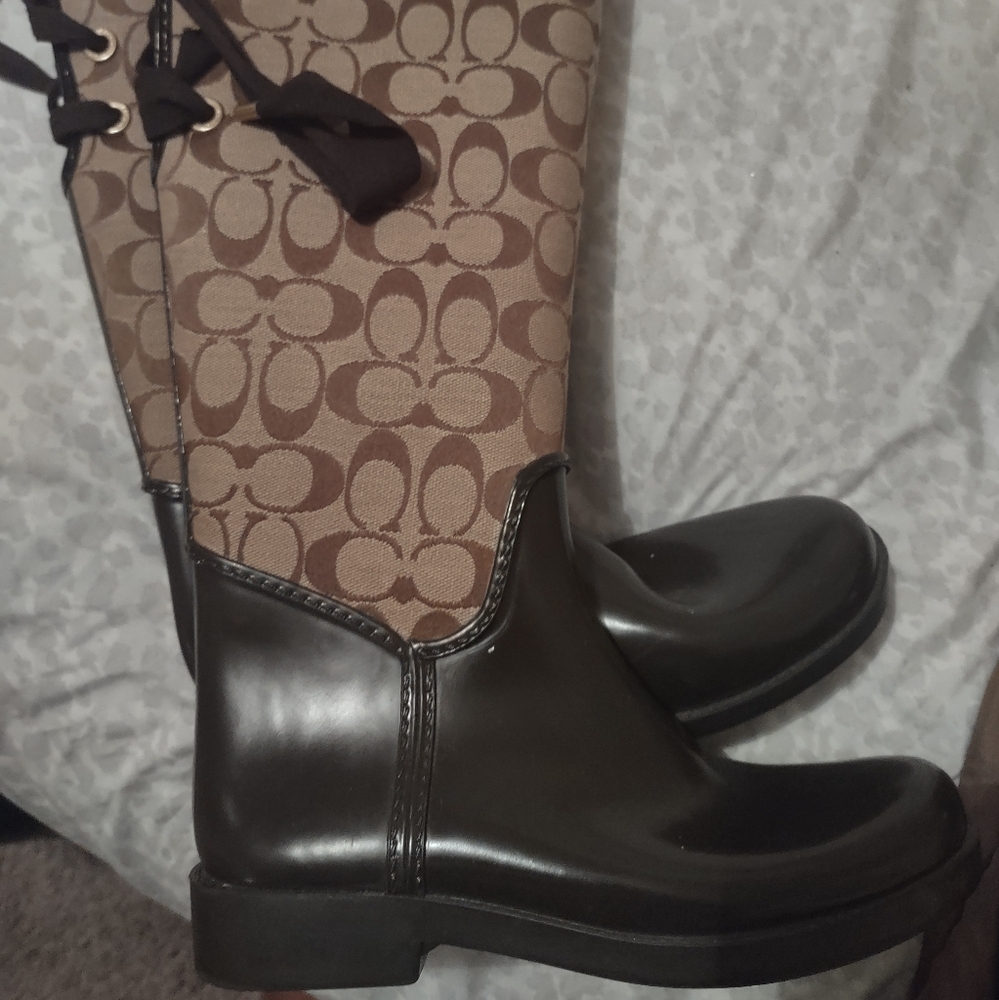 Coach rainboots